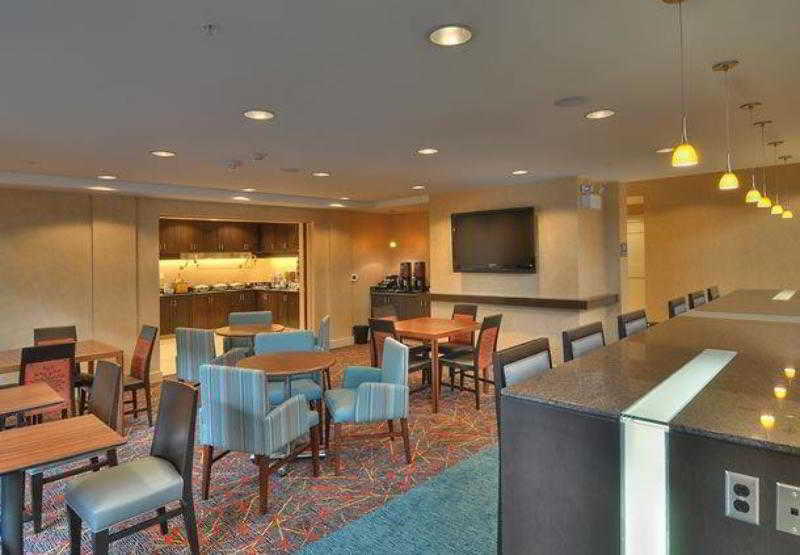 Residence Inn By Marriott Portland Airport At Cascade Station Bagian luar foto