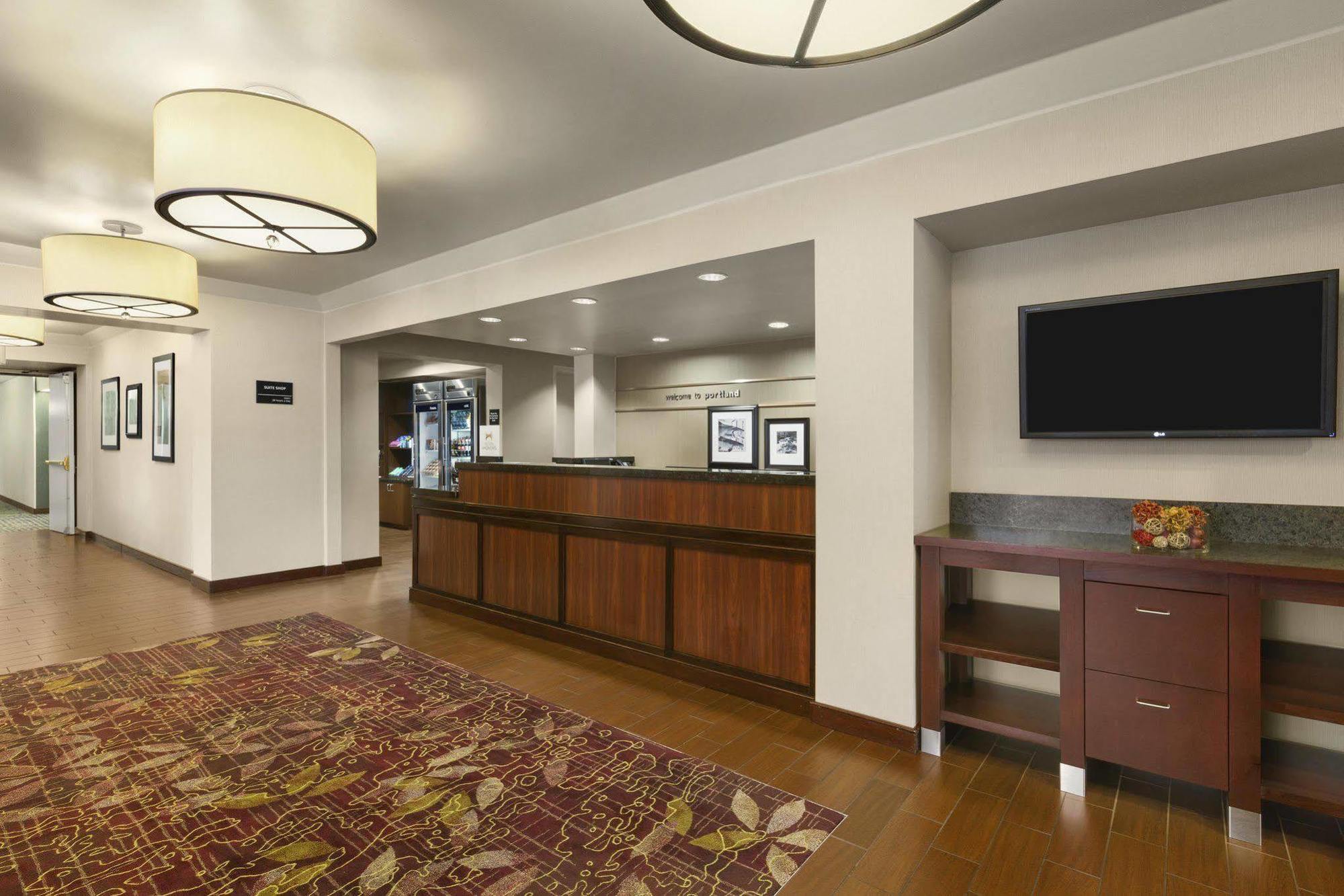 Residence Inn By Marriott Portland Airport At Cascade Station Bagian luar foto