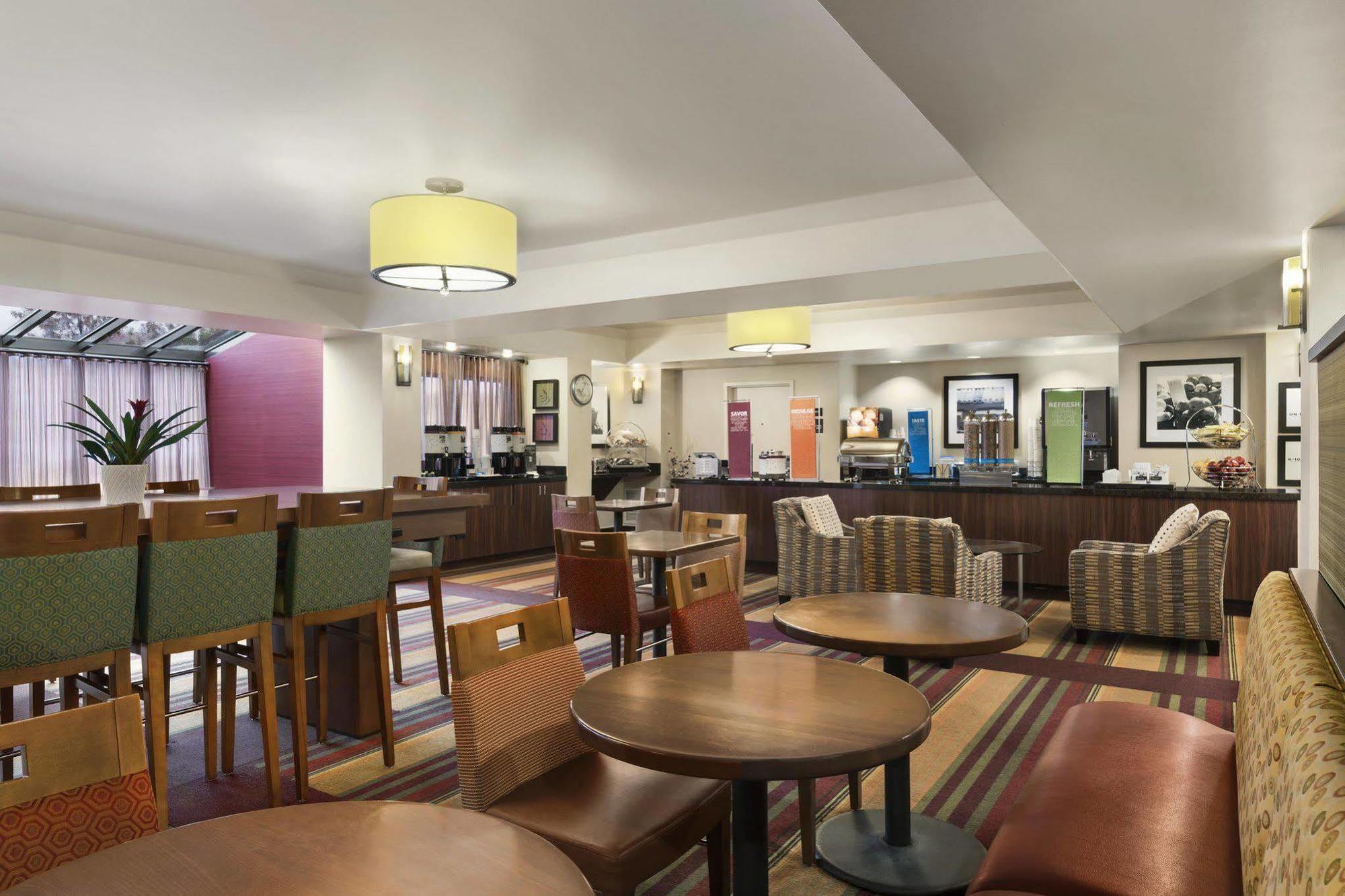 Residence Inn By Marriott Portland Airport At Cascade Station Bagian luar foto