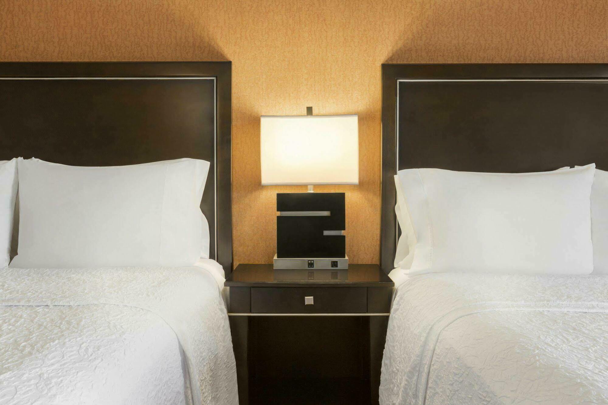 Residence Inn By Marriott Portland Airport At Cascade Station Bagian luar foto