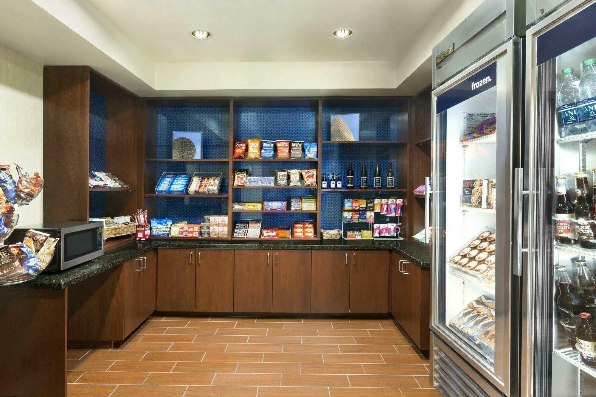 Residence Inn By Marriott Portland Airport At Cascade Station Bagian luar foto