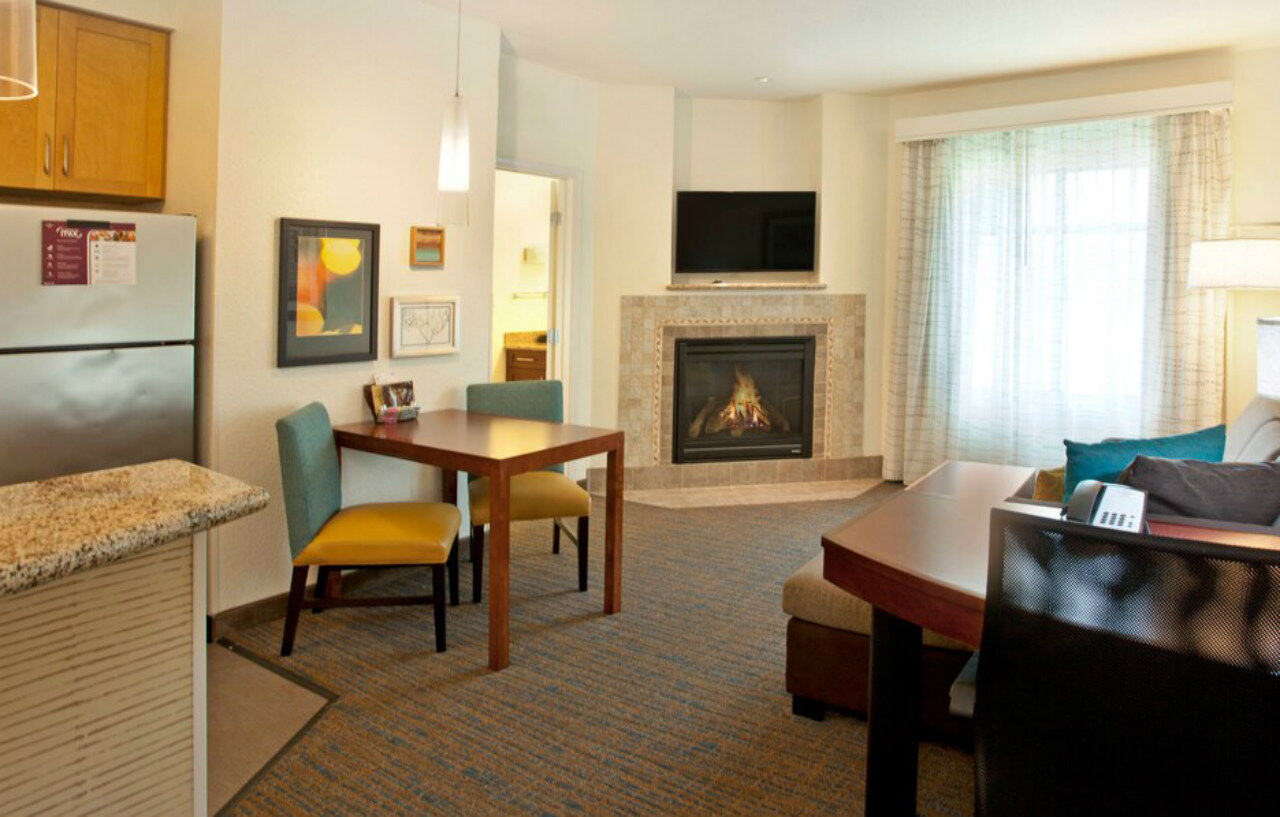 Residence Inn By Marriott Portland Airport At Cascade Station Bagian luar foto